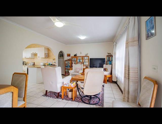 2 BEDROOM SIMPLEX FOR SALE IN EDENVALE CENTRAL